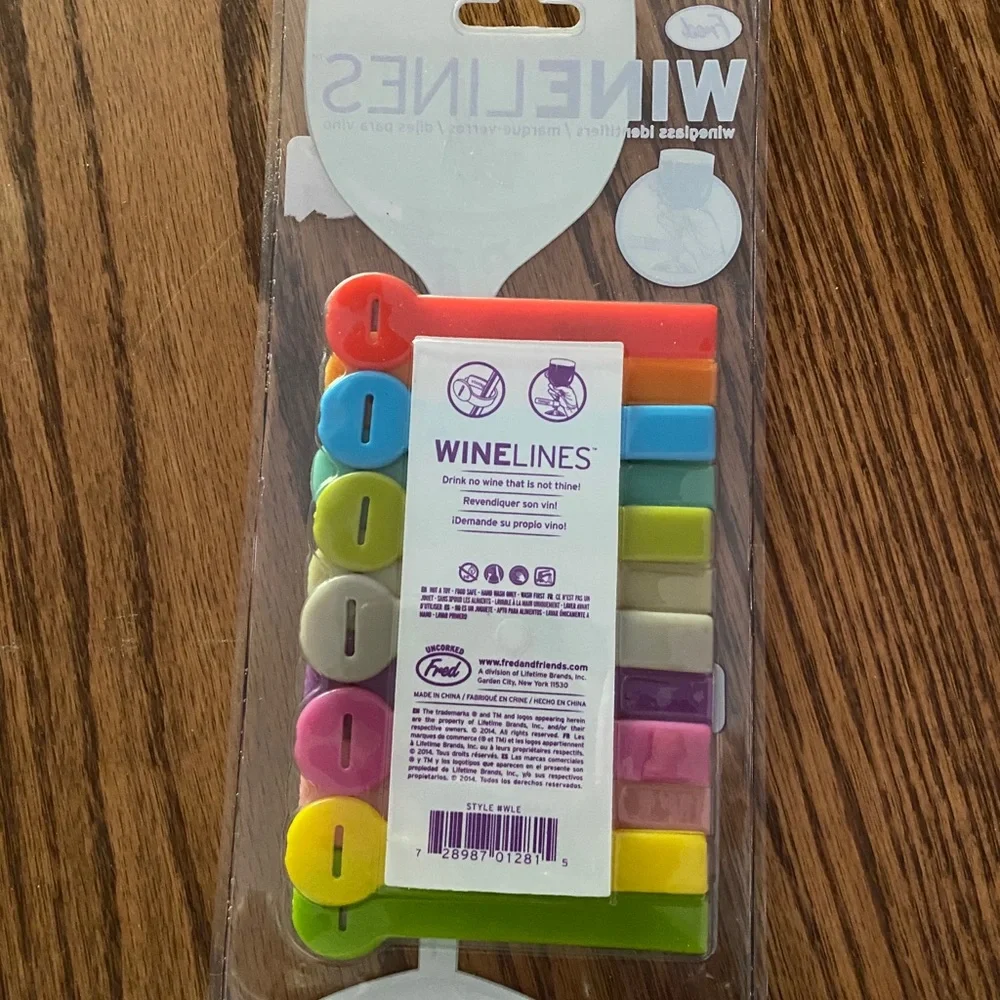 Fred Witty Multicolored Wineglass Identifiers, Drink Markers - NWT